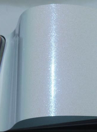 Chameleon White Blue
